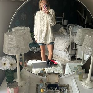 Montpellier Wilfred fisherman style sweater. Long, oversized, cream colour.